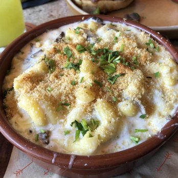 Saint & Second - Mac & 'Shrooms' - New American Near Me - Long Beach, California