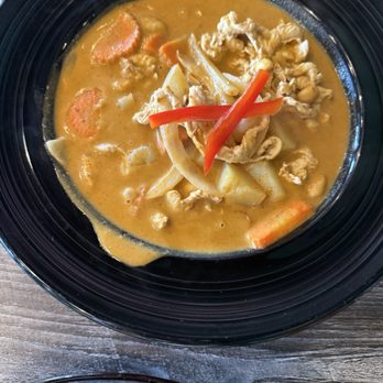 Sip Saam Thai - Chicken masuman curry - Thai Near Me - San Antonio, Texas Sip Saam Thai - Chicken masuman curry - Thai Near Me - San Antonio, Texas