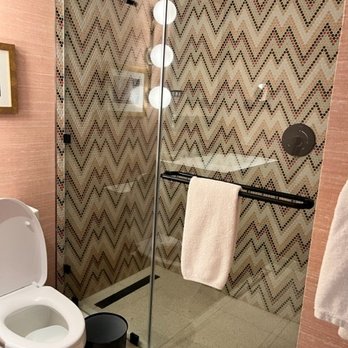 Graduate by Hilton Tucson - Dreamy shower with quality products. - Hotels Near Me - Tucson, Arizona Graduate by Hilton Tucson - Dreamy shower with quality products. - Hotels Near Me - Tucson, Arizona
