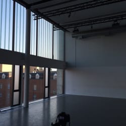 DanceHouse