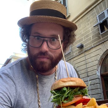 Cloud 59 - Chianti burger with a hat! - Burgers Near Me - Florence, FI