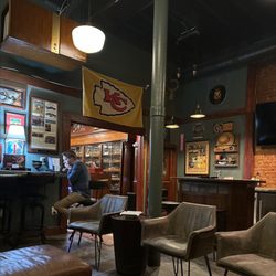 Fidel's - Lounge view
