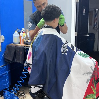 Skillz Inc Barbershop - Barbers Near Me - Tampa, Florida Skillz Inc Barbershop - Barbers Near Me - Tampa, Florida