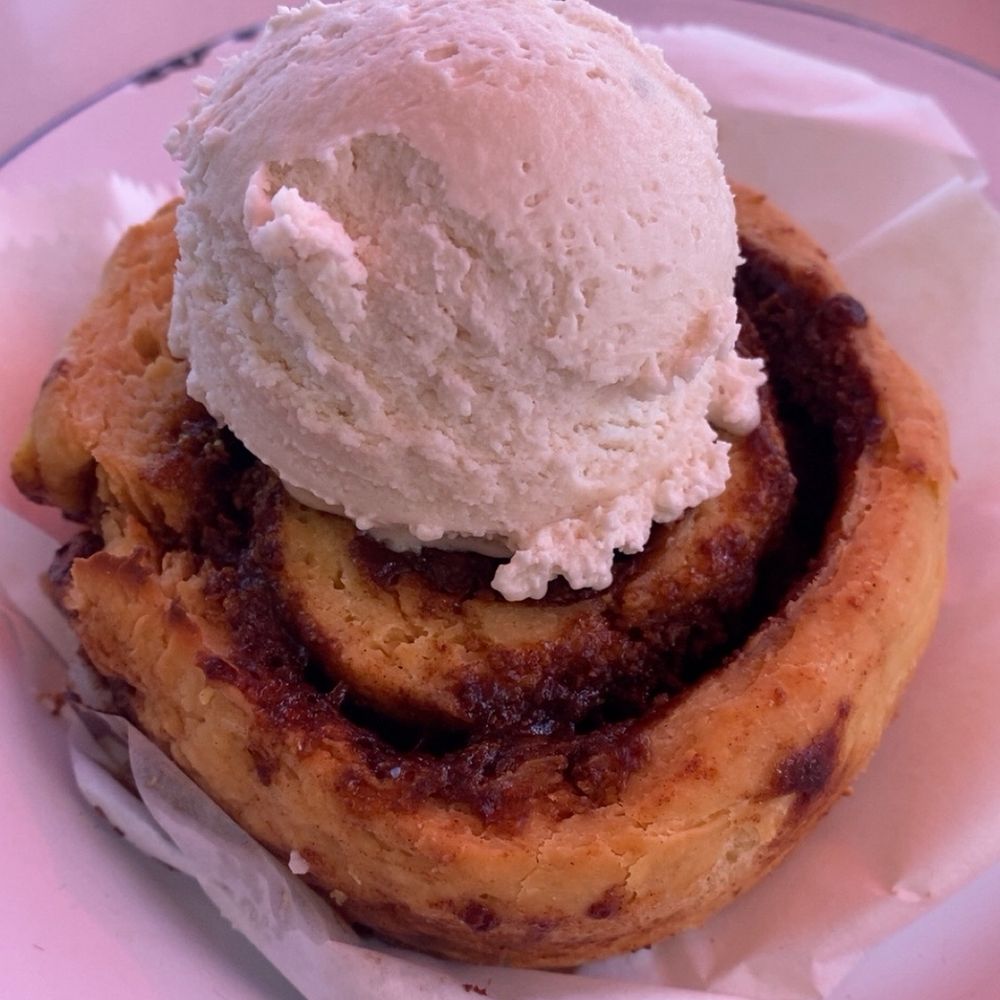 Cinnamon roll Cinnamon roll