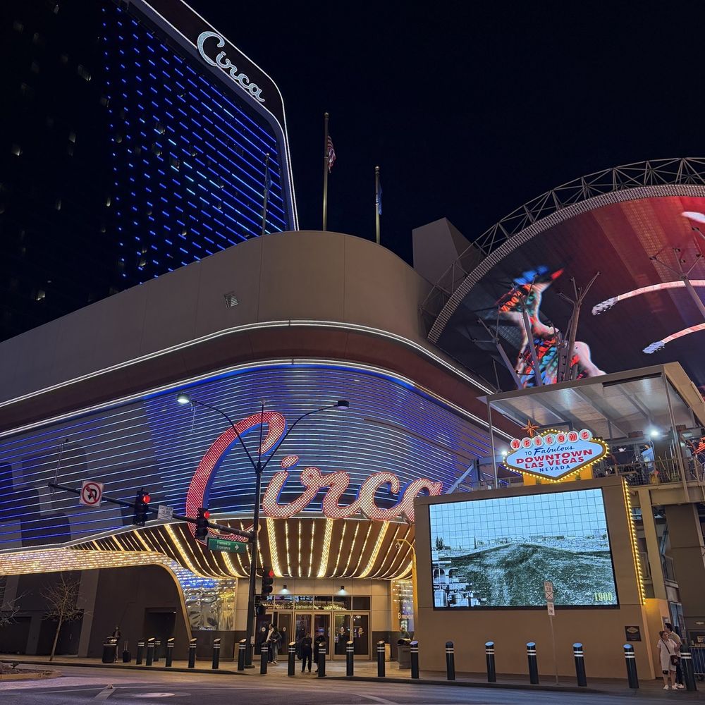 Fremont Street Experience - Casinos Near Me - Las Vegas, Nevada Fremont Street Experience - Casinos Near Me - Las Vegas, Nevada