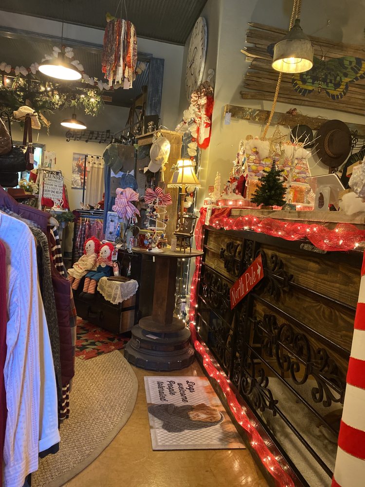 THE TALKING DONKEY Updated August 2024 Request Information 107 E