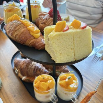 Hazukido - Bakeries Near Me - Richmond, British Columbia