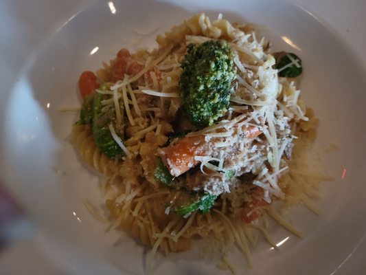 Nino's by null