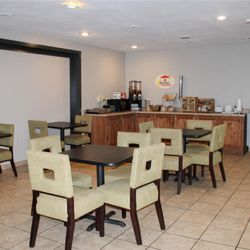 Super 8 by Wyndham Williston ND - Property amenity