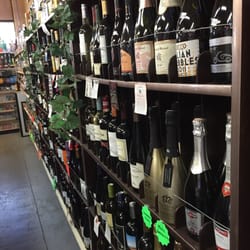 Rancho Food & Spirits - Wines wines wines!