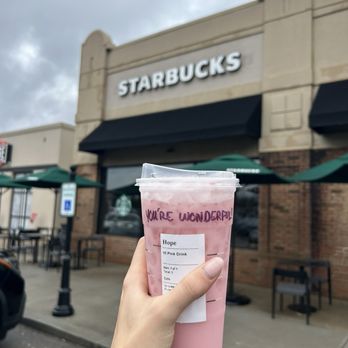 Starbucks - pink drink - Coffee & Tea Near Me - Cincinnati, Ohio