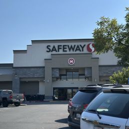 Exterior photo of Safeway - Sonora, California Exterior photo of Safeway - Sonora, California