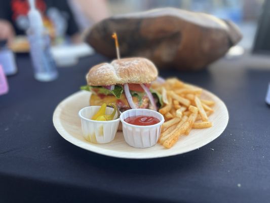 Rey Tj Burger's San Diego by null