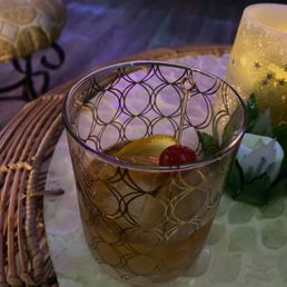 The traditional Old Fashioned done perfectly