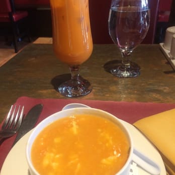 Nanking - Sweet corn soup and so-so Thai iced tea - Indian Near Me - Jamaica, New York