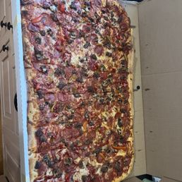 Very happy with our Combo Pizza today! We asked for extra sauce and to cook it well done and they nailed it. Thank you. Very happy with our Combo Pizza today! We asked for extra sauce and to cook it well done and they nailed it. Thank you.