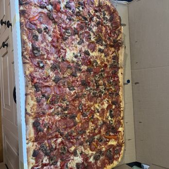 Palermo's Restaurant & Pizzeria - Very happy with our Combo Pizza today! We asked for extra sauce and to cook it well done and they nailed it. Thank you. - Pizza Near Me - Ludlow, Massachusetts Palermo's Restaurant & Pizzeria - Very happy with our Combo Pizza today! We asked for extra sauce and to cook it well done and they nailed it. Thank you. - Pizza Near Me - Ludlow, Massachusetts