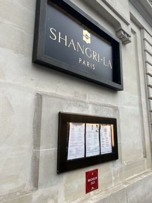 Shangri-La Paris by null