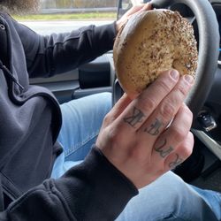 Pop’s Bagel Shop