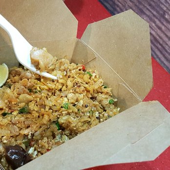 Saffron Spice Kitchen - Chicken kottu roti - Indian Near Me - Toronto, Ontario Saffron Spice Kitchen - Chicken kottu roti - Indian Near Me - Toronto, Ontario