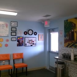 Blueberry Hill Ice Cream Shop - Fresh new look for the 2014 season. They are still serving Hershey's Premium Hand Dipped Ice Cream.