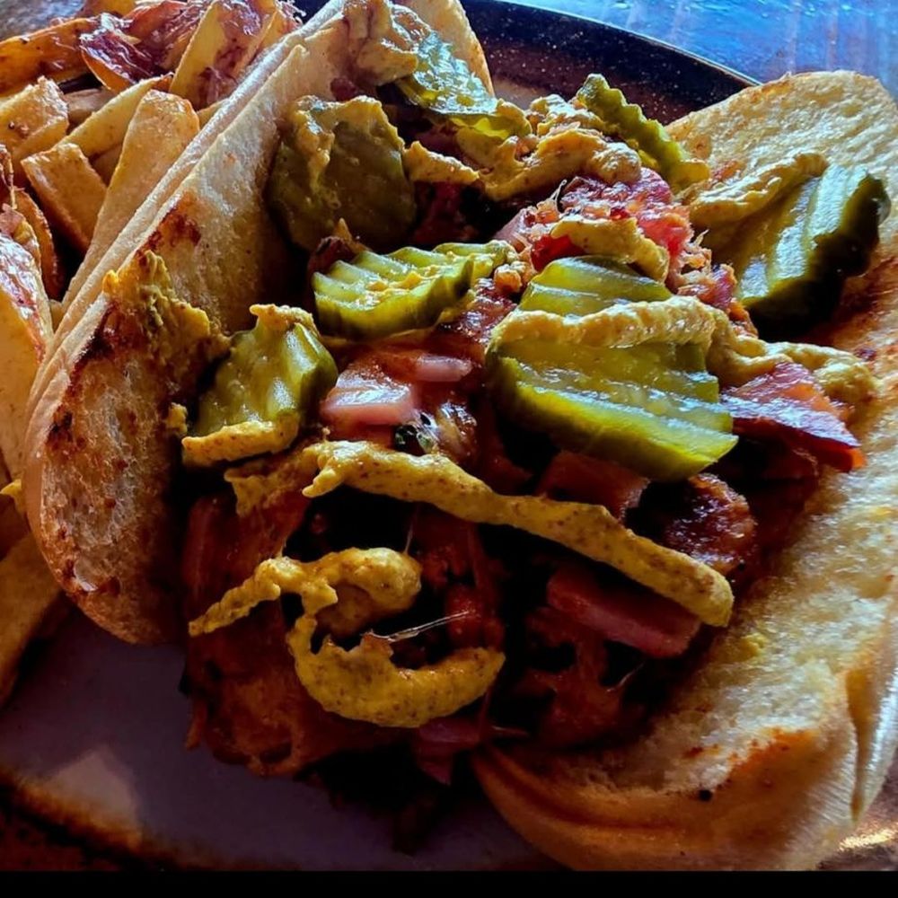 Edom Log Cabin - Comfort Food Near Me - Edom, Texas