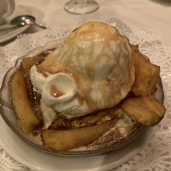 Hy's Steak House - Bananas Foster prepared at the table - Steakhouses Near Me - Honolulu, Hawaii