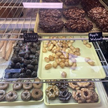 Lewisburg Donuts - Donuts Near Me - Lewisburg, Tennessee Lewisburg Donuts - Donuts Near Me - Lewisburg, Tennessee