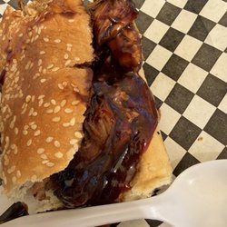 Bay Area Craft Beer Festival - MUZ KNUCKLES BBQ pulled pork