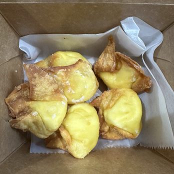 Tuk Tuk Thai Kitchen - Cheese Puff - Thai Near Me - Houston, Texas