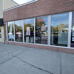 Misfit Consignment & The Boutique On Main - Misfit Consignment, Palmer, Alaska