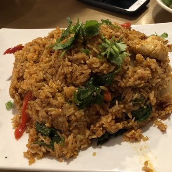 Pho Basil - Vietnamese Near Me - Boston, Massachusetts