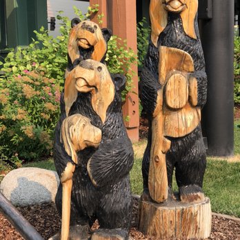 Black Bear Diner Reno - A family of little bear statues outside the establishment - cute - American Near Me - Reno, Nevada