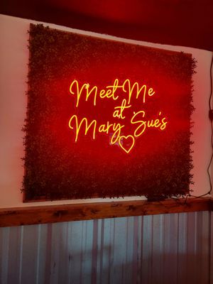 Mary Sue's Hot Chicken & Dough by null