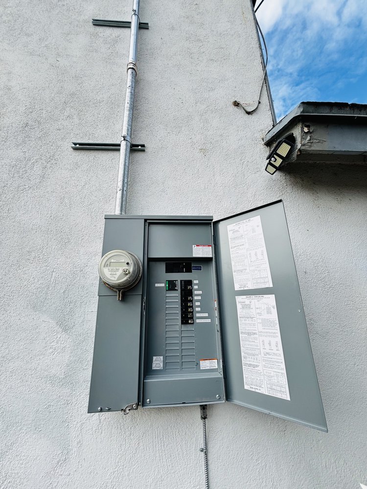 Slide of QLTY Electrical