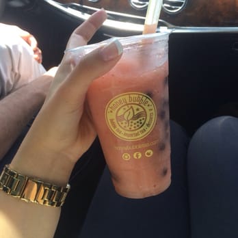 Honey Bubble - Strawberry kiwi with bobba - Bubble Tea Near Me - Atlanta, Georgia