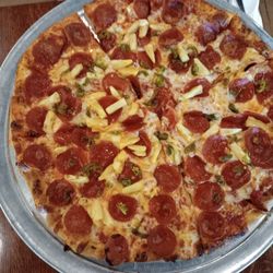 Two Girls Pizzeria - The Boomer
