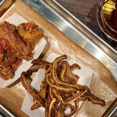 Mabel's Bar & Q by Chef Michael Symon by null