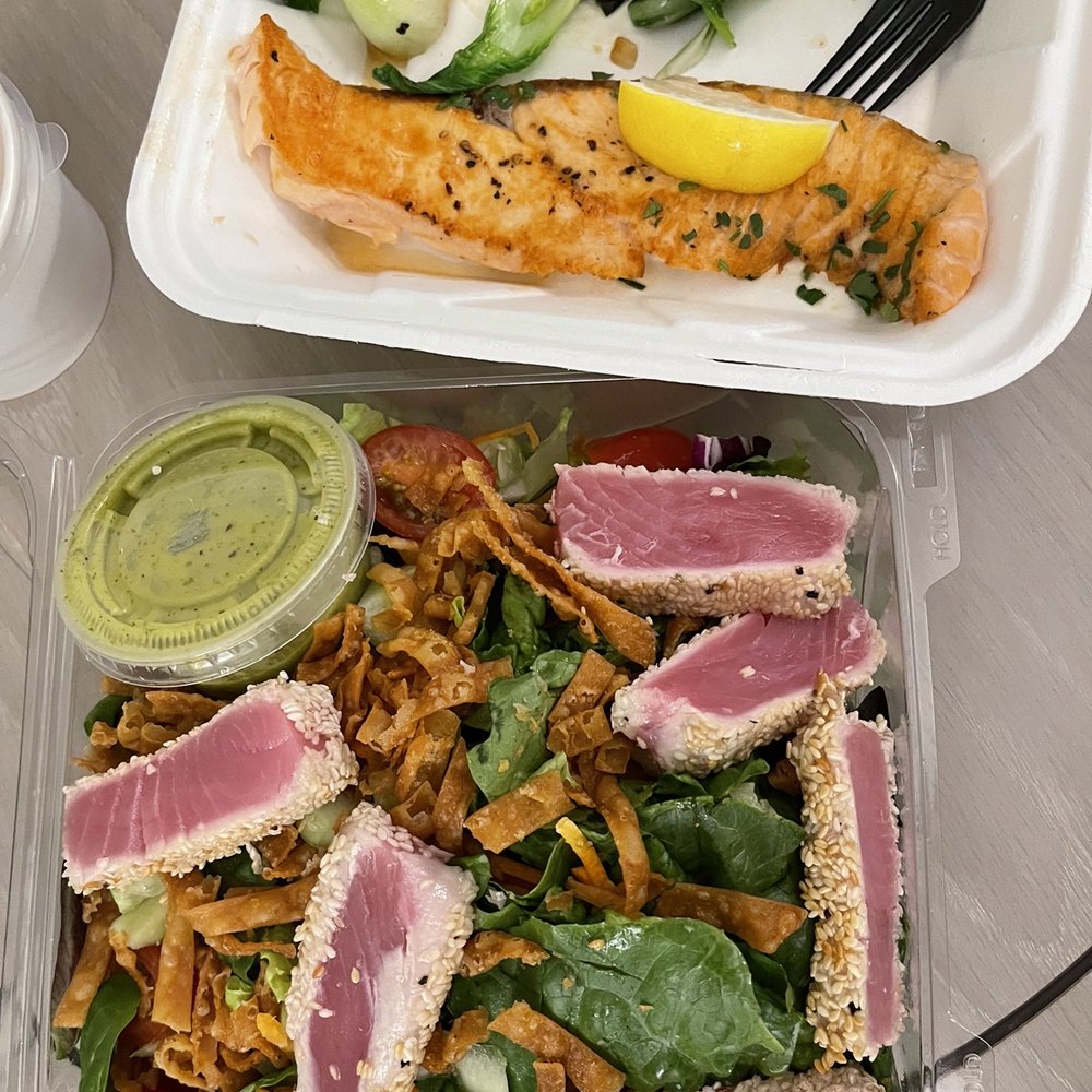 Tinleaf Fresh Kitchen - Ahi tuna salad and salmon plate - New American Near Me - Carlsbad, California