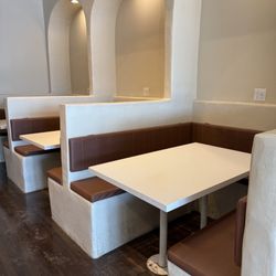 Tukan Tea - Cute booths