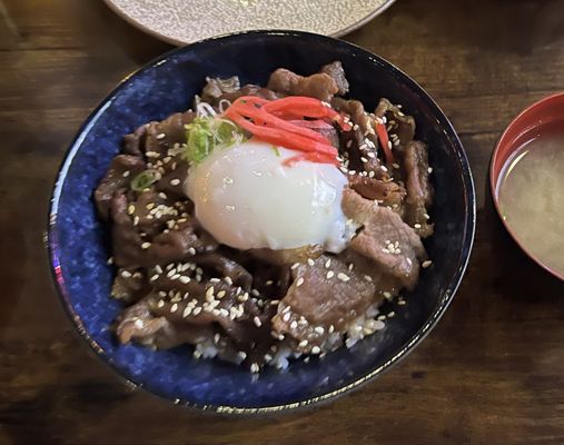 SOSU izakaya & Sushi Bar by null