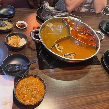 Sichuan Hot Pot - Waiting for our sides - Hot Pot Near Me - Fresno, California Sichuan Hot Pot - Waiting for our sides - Hot Pot Near Me - Fresno, California