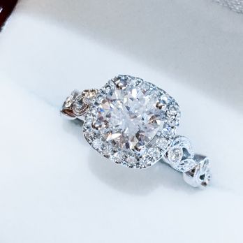 Tien Hung Jewelry - 1ct center diamond with 18k white gold halo ring setting with swirl milgrain details on the shank. - Jewelry Near Me - Orlando, Florida Tien Hung Jewelry - 1ct center diamond with 18k white gold halo ring setting with swirl milgrain details on the shank. - Jewelry Near Me - Orlando, Florida