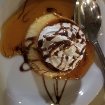 El Patio Restaurant - Flan con Caramelo y chocolate - Mexican Near Me - Simi Valley, California