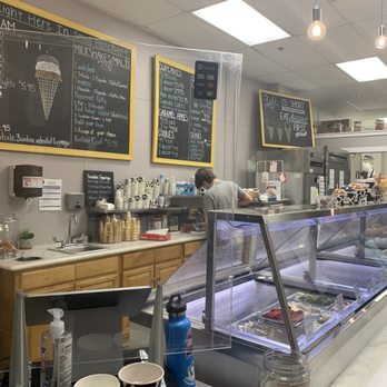 Davis Creamery - Ice Cream & Frozen Yogurt Near Me - Davis, California Davis Creamery - Ice Cream & Frozen Yogurt Near Me - Davis, California