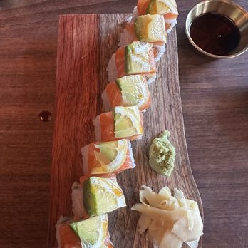 Sushi Row - Sushi Bars Near Me - Nashville, Tennessee
