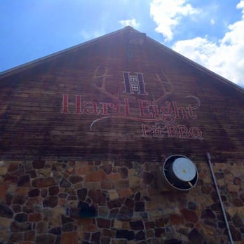 Hard Eight BBQ - Barbeque Near Me - Roanoke, Texas