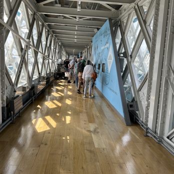 Tower Bridge - Landmarks & Historical Buildings Near Me - London, XGL Tower Bridge - Landmarks & Historical Buildings Near Me - London, XGL