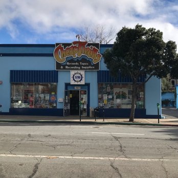 Cheap Thrills - Outside entrance - Music & DVDs Near Me - San Luis Obispo, California