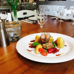 Meltemi - Zartes Lammfilet in Olivenkruste....